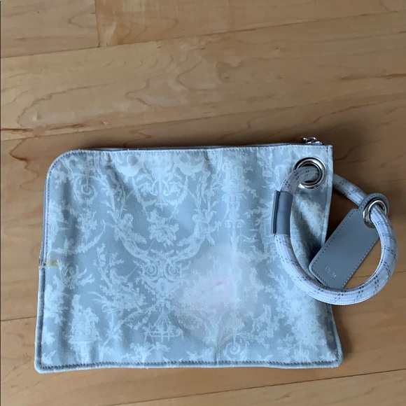 Dior pouch collector item from Kim Jones designer - Picture 2 of 6